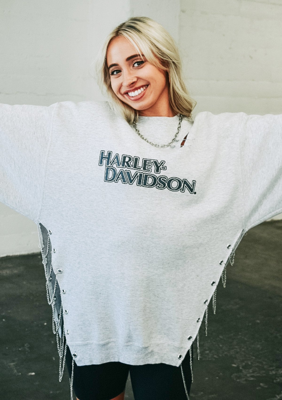 BITCHES LOVE HARLEY